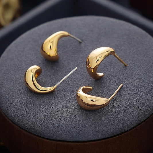 UELSTA Irregular C-Hoop Earrings for Women Sustainable 18K Gold Plated Recycled Brass Hypoallergenic 925 Sterling Silver Posts PVD Coated Modern & Versatile